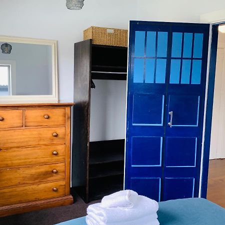 Uptown City Haven - Christchurch Townhouse Eksteriør bilde